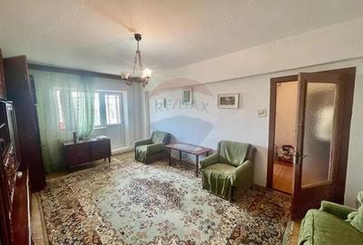 Apartament 3 camere Marco Spital