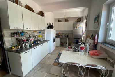Universitate, apartament 4 cam 104 mp - 7