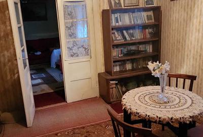 Casă cu 4 camere în Central - 2