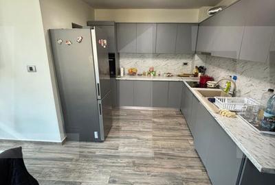 Casă cu 7 camere cu Teren 393 Mp în Central - 18