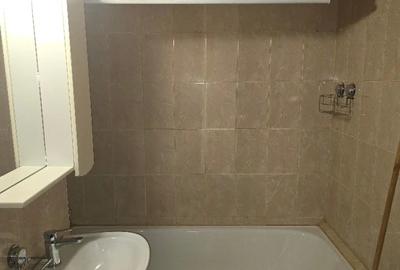 Apartament cu 2 camere decomandat în 22 Decembrie - 13