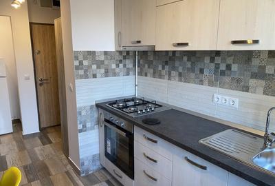 Apartament cu 2 camere semidecomandat, mobilat în Central - 2