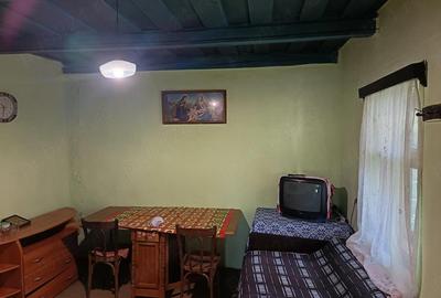 Casă cu Teren 41 Mp în Măeriște - 2