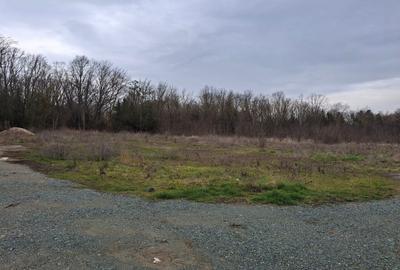 Teren Construcții intravilan de 1750 mp, în Central