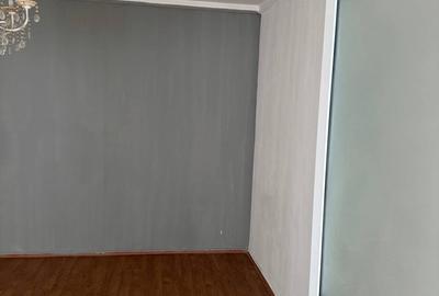 Casă cu 7 camere cu Teren 490 Mp în Central - 10