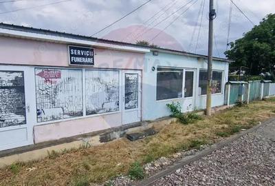 Spa?iu comercial de 50 mp de vanzare, com. Filipesti, jud Bacau