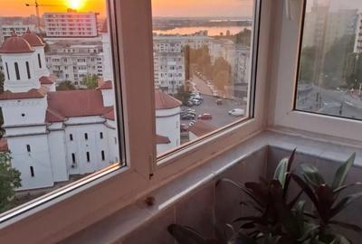 Inchiriez apartament 2 camere decomandat,Ciresica Constanta