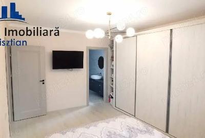 Casă cu Teren 350 Mp în Central - 3