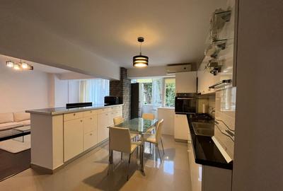 Apartament 3 camere parc Zavoi parter