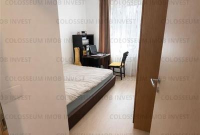 Apartament cu 3 camere în Tractorul