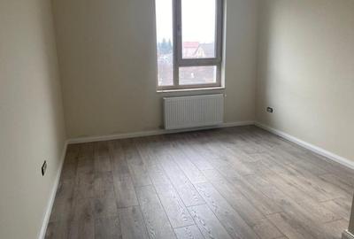 Casă cu 4 camere cu Canalizare în Prelungirea Ghencea - 4