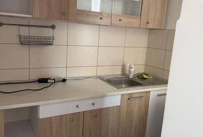 Garsonieră semidecomandată în Central