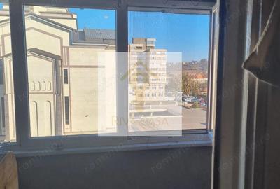 Apartament spa?ios cu 4 camere, 100 mp utili, tripla orientare. - 3