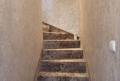 Casa renovata complet zona Mall - 13