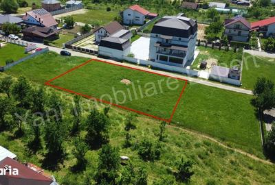 Teren de 800 mp, în Central - 7