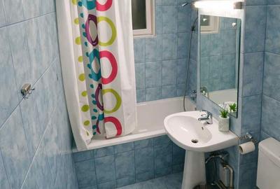 Apartament cu 3 camere decomandat în Cetății - 3