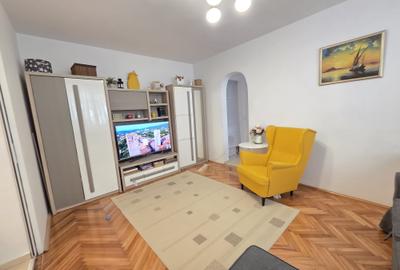 Apartament cu 2 camere semidecomandat în Mazepa 1 - 3