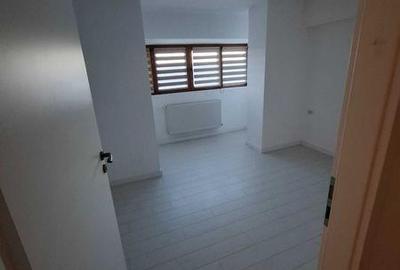 Apartament cu 3 camere în Fălticeni