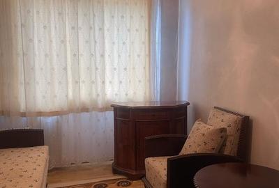 Apartament cu 4 camere decomandat în Central - 2