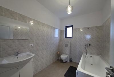 Casă cu 3 camere cu Teren 79 Mp în Vârteju - 8