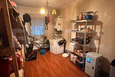 Casă cu 4 camere în Ipotești