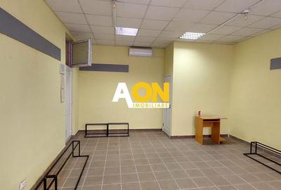 Spatiu comercial-birou,zona Centru - 1