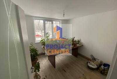 Apartament cu 4 camere decomandat în Eremia - 9