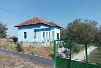 Casă cu 3 camere în Tismana - 8