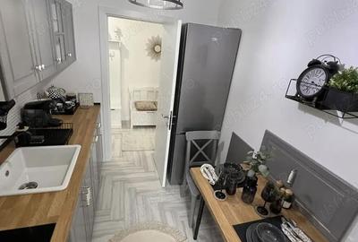 Garsonieră decomandată în Roșu - 3