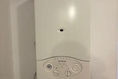 Podul de Fier-2 Camere Decomandat 50mp-bloc 81' - 8