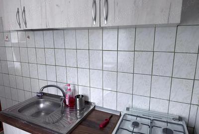 Inchiriez apartament 3 camere Aleea Insulei, vis-a-vis de Liceul Pedagogic - 3