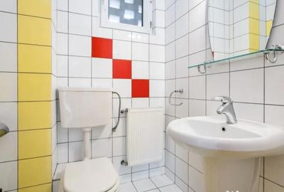 Casă cu 7 camere cu Teren 280 Mp în 1 Mai - 15