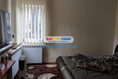 Parcul Carol- Tineretului,parter vila,4 cam,160 mp utili,curte 200mp - 4