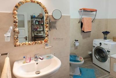 Casă cu 7 camere cu Teren 959 Mp în Central - 1