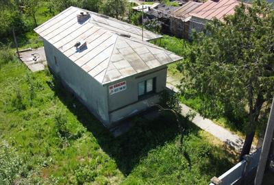 Casa si teren Floresti-Stoenesti,acces A1 - 5