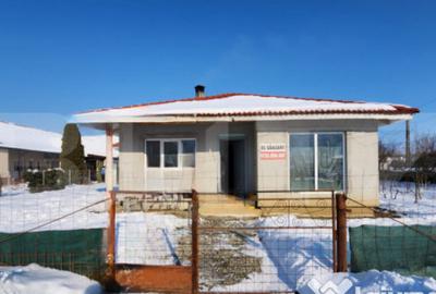 Casă cu 4 camere cu Teren 1800 Mp în Central - 5