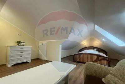 Apartament cu 4 camere decomandat în Hipodrom 1 - 9