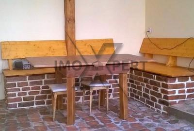 Casă cu 4 camere cu Teren 482 Mp în Între Lacuri - 1