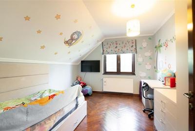 RECO Vila cu 5 camere str. Apateului- zona Nufarul - 24