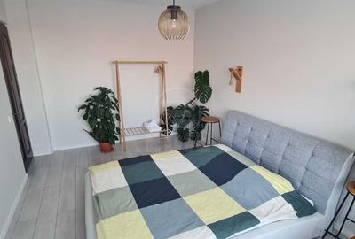 Apartament cu 3 camere semidecomandat, mobilat în Florești - 7