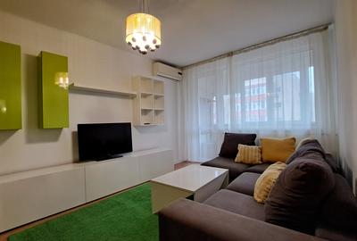 Apartament cu 3 camere decomandat, mobilat în Berceni