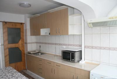 Inchiriez apartament 3 camere Tomis Nord - 6