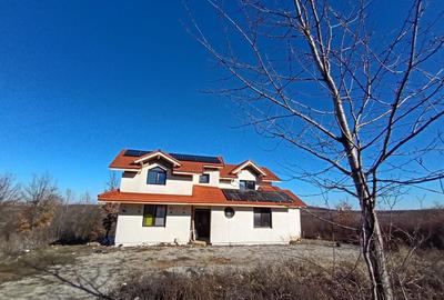 Casă individuală cu 5 camere cu Canalizare în Spitalul Județean - 6