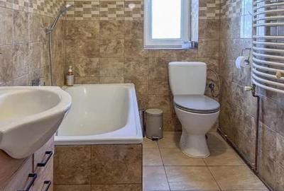 Apartament cu 2 camere decomandat în 1 Decembrie 1918 - 1