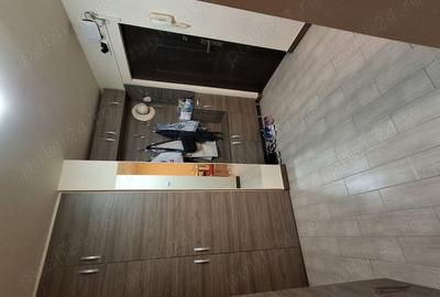 Vand apartament cu 4 cam. - 4