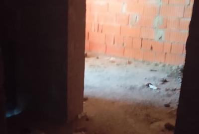 Vand bloc locuinte colective la rosu, stradal – Șos. Chitilei - 6