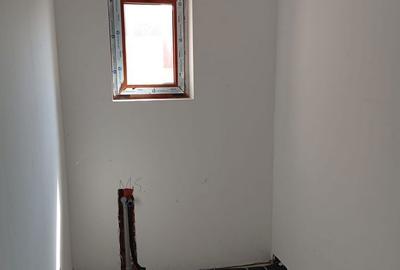 Casă cu 4 camere cu Teren 468 Mp în Central - 13