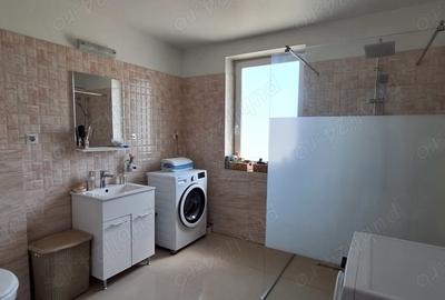 Casă cu 5 camere cu Teren 2500 Mp în Iris - 4