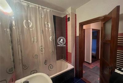 Apartament 3 camere de vanzare Nicolina, - 2