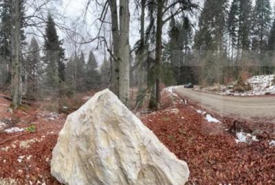 Teren de 4000 mp, în Calea Moroieni - 15